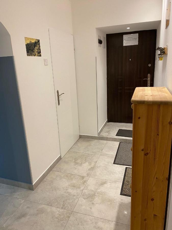 Walbrzych Blisko Teatru Apartment Екстериор снимка